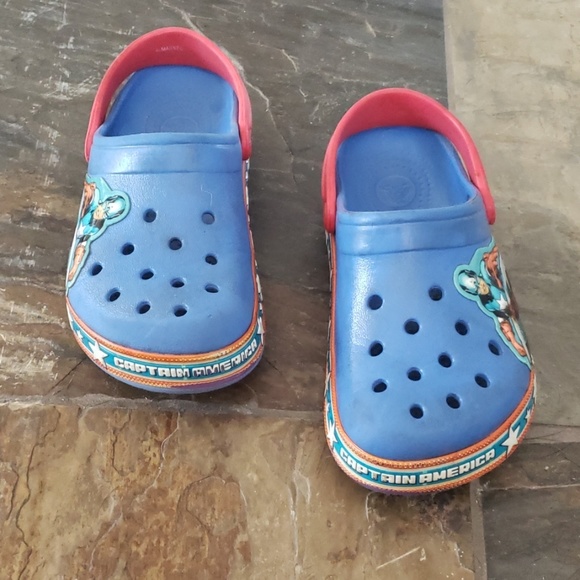 boys crocs size 13
